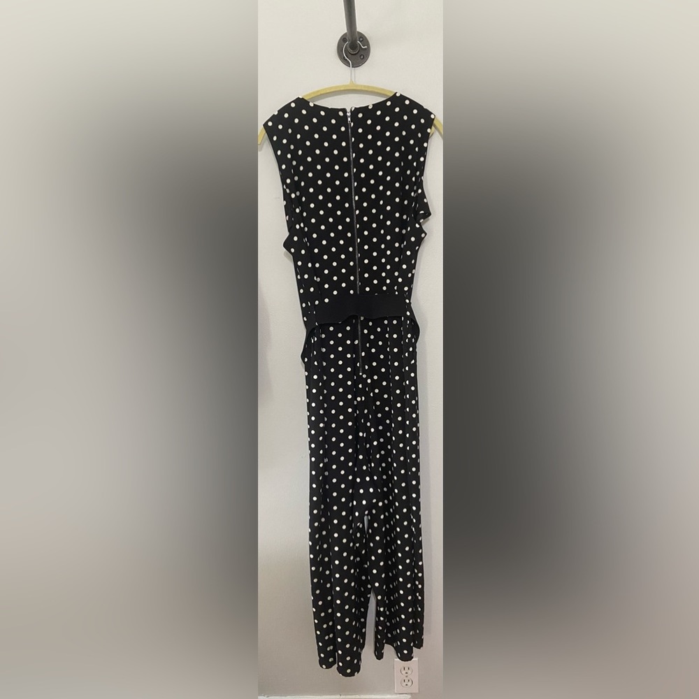 NWT City Chic XL/22 B/W polka dot sleeveless jumpsuit with pockets and belt